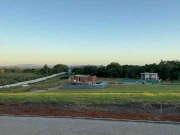 LOTE com 16m frente