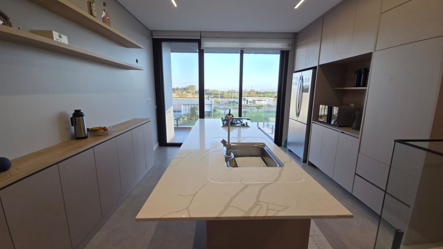 Casa em Condom�nio - Venda - Centro - Nova Santa Rita - RS
